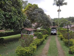 Taman di luar Eco Hotel La Primavera - Cabañas Campestres de Descanso