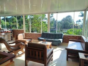 Ruang duduk di Eco Hotel La Primavera - Cabañas Campestres de Descanso