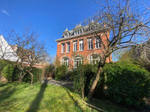 Aed väljaspool majutusasutust Maison Colodge DELORY BARBIEUX