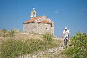 Majutusasutuse B&B Apart Hotel Paštrovski Konak külastajad