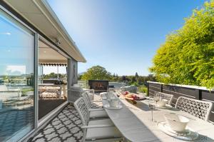 Un balcon sau o terasă la La Petite Maison - Taupo