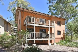 Budova, kde se vila nachází