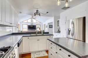 A kitchen or kitchenette at Denver Home with Game Room, 11 Mi to Downtown!