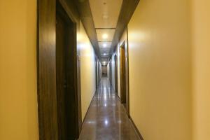 Fotografie z fotogalerie ubytování FabHotel Shivani Residency - Mira Road v Bombaji