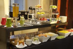 Comida no hotel ou em algum lugar perto
