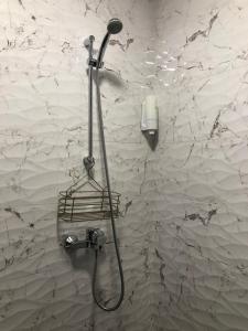 A bathroom at Luxury apartment 2 Free Underground Parking
