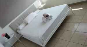 Posteľ alebo postele v izbe v ubytovaní Nissi49 Apartments