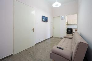 A television and/or entertainment centre at Vasilakis Apartment