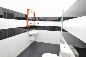 Bagno di Sachinro Hotel Mirissa
