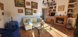 Posezení v ubytování Huerta Carrión, Finca en El Pedroso