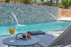 Bazén v ubytování Seashell Luxury Residence - Studio 2 nebo v jeho okolí