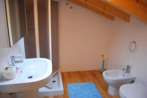 A bathroom at Wonderful apartment with attic in a quiet area