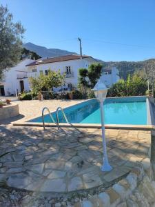 The swimming pool at or close to Appartamento Salvia