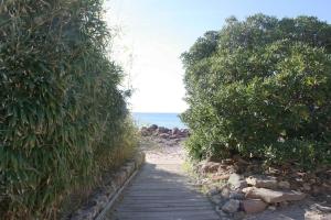 Zdjęcie z galerii obiektu Villa DAMALIX front de mer 5 pax Plage w miejscowości Saint-Raphaël