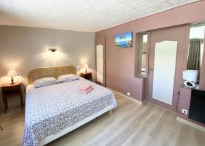 Zdjęcie z galerii obiektu Villa DAMALIX front de mer 5 pax Plage w miejscowości Saint-Raphaël
