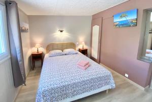 Zdjęcie z galerii obiektu Villa DAMALIX front de mer 5 pax Plage w miejscowości Saint-Raphaël