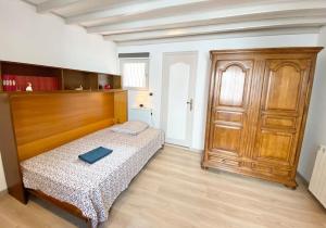Zdjęcie z galerii obiektu Villa DAMALIX front de mer 5 pax Plage w miejscowości Saint-Raphaël