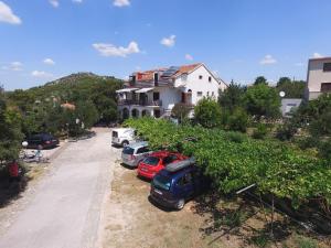 Fotografie z fotogalerie ubytování Bed&Breakfast Drage v destinaci Drage