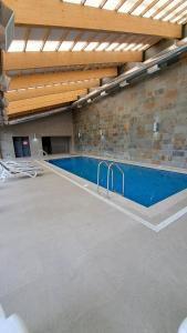 Bazén v ubytování Hotel Diego de Almagro Castro nebo v jeho okolí