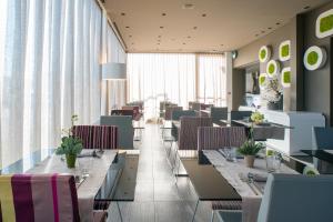 Posezení v ubytování 8Piuhotel