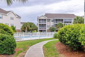 Bazén v ubytování Ocean Keyes #1722:Pool, Beach, Golf Courses, Grills, & WIFI! nebo v jeho okolí