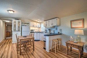 Φωτογραφία από το άλμπουμ του Peaceful Supply House about 2 Mi to Holden Beach! σε Supply +19 φωτογραφίες