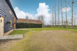 En have udenfor Dorney,Windsor Family Getaway with Hot Tub + 16 billeder