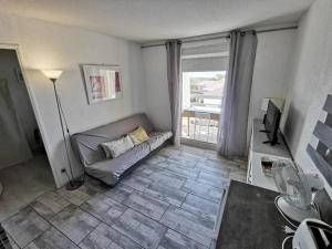 Posteľ alebo postele v izbe v ubytovaní Le Carlton -Beau F2 front de mer Balcon