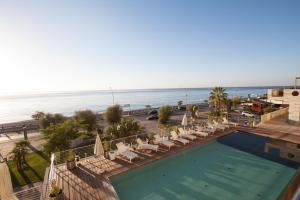 Bazén v ubytování Main Palace Hotel nebo v jeho okolí