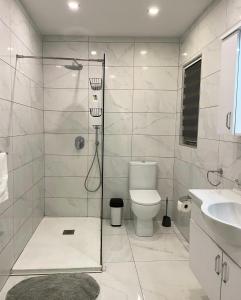 Koupelna v ubytování Modern Designed & Spacious studio in central Msida C11B
