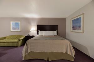 Postel nebo postele na pokoji v ubytování Americas Best Value Inn Alpine
