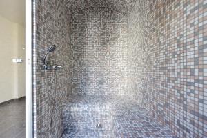 Bagno di Hôtel Rousseau Plus