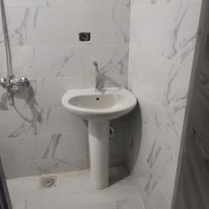 A bathroom at Anas House2