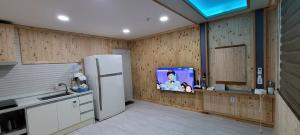 RG度假屋的厨房或小厨房