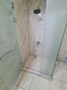 A bathroom at The Australian Hostel