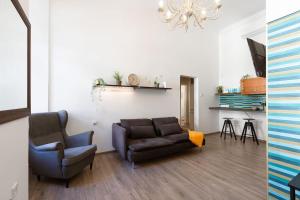 Posedenie v ubytovaní Free Parking Chain Bridge Home 4ppl, 2bdrm, Wifi, Smart TV, AC