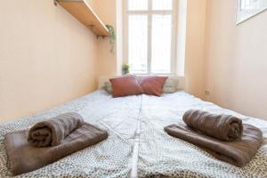 Posteľ alebo postele v izbe v ubytovaní Free Parking Chain Bridge Home 4ppl, 2bdrm, Wifi, Smart TV, AC