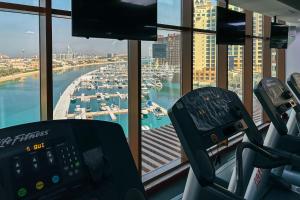 Gallery image of Sunny Palm Views studio in Dubai