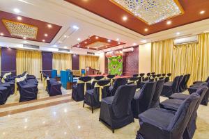 Gallery image of FabHotel Telikos Silver - Amit Nagar in Vadodara