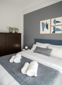 Posteľ alebo postele v izbe v ubytovaní Deluxe 4 Bedrooms Apartment in Athens Center