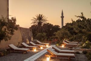 Vonkajšia záhrada v ubytovaní Saray Monumental Luxury Villa Medieval Town, Rhodes