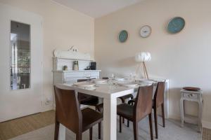 Fotografia z galérie ubytovania Charmant appartement à 200 m de la mer! v destinácii Pornichet