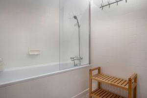 Kúpeľňa v ubytovaní Charmant appartement à 200 m de la mer!