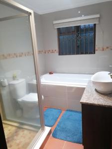 Ένα μπάνιο στο Luxury Room - Sielevreugde