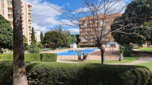Bazén v ubytování Benalmadena Sunny Days nebo v jeho okolí