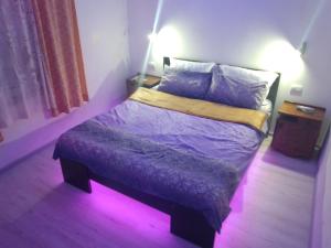 Postel nebo postele na pokoji v ubytování Apartman Hrkalovic