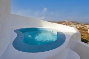 Πισίνα στο ή κοντά στο Aecon Suites