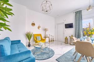 A seating area at Dimitra Mare