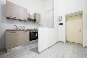 A kitchen or kitchenette at Vico Mastellone 16