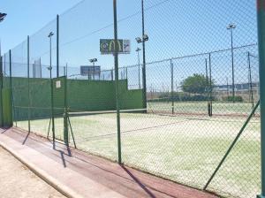 Tennis and/or squash facilities at ApartUP Patacona Orchard Views or nearby